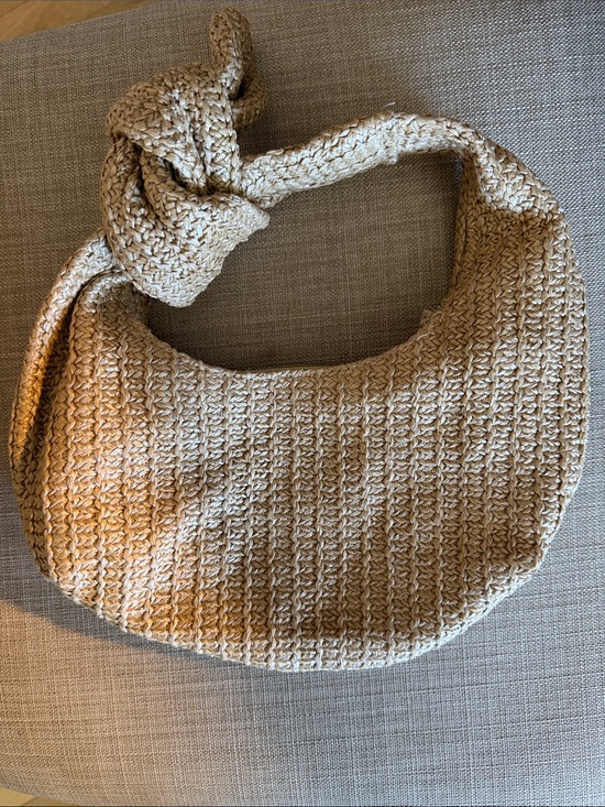 Handbags - Woven Knot-Handle Shoulder Bag in Natural Beige - USED